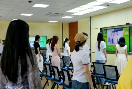 深耕正念教育领域